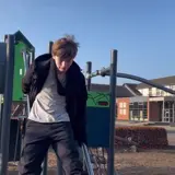 (3) Tredje gang er lykkens gang